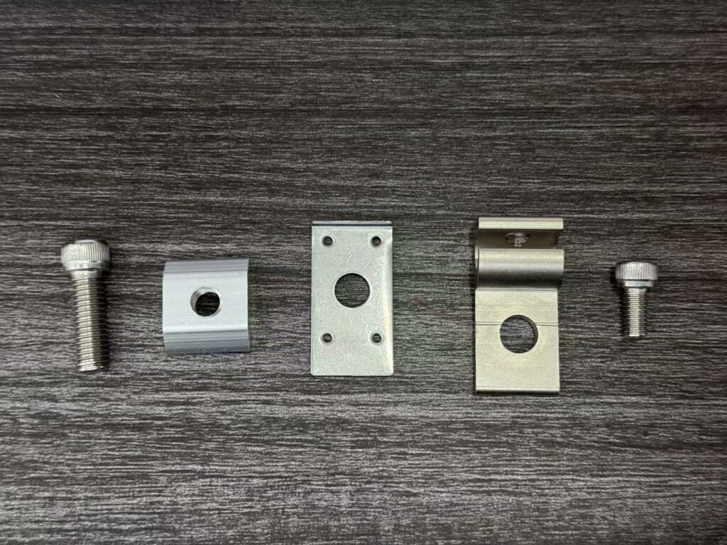 solar grounding clip